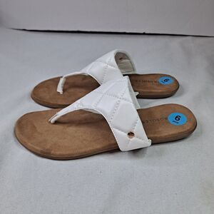 Aerosoles Gylian-02L Sandals Womens  9 White Quilted Thong Slip-on Shoes